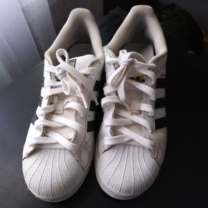 Adidas superstar